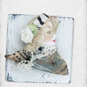 160. Ladyface Handmade Vintage Brooch